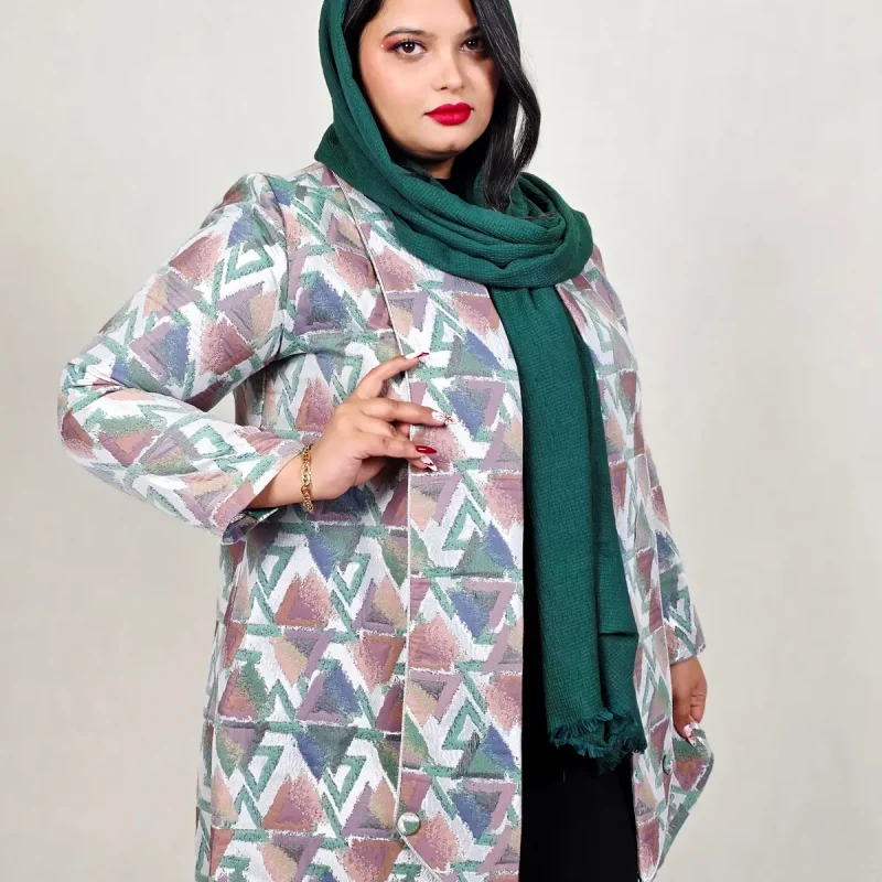 مانتو ژاکارد مثلثی